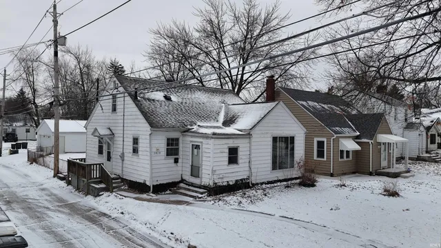 $82,000 | 3919 Gaywood Drive, Fort Wayne, IN 46806