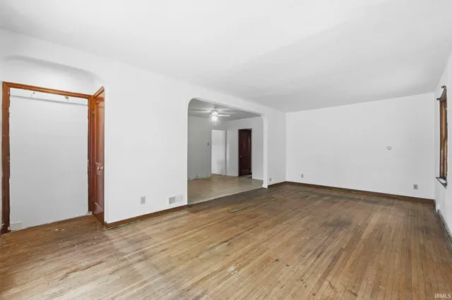 $82,000 | 3919 Gaywood Drive, Fort Wayne, IN 46806