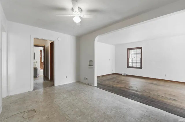 $82,000 | 3919 Gaywood Drive, Fort Wayne, IN 46806