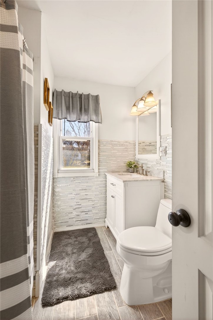 333 Brandon Road Irondequoit, NY 14622 - Photo 17 of 31