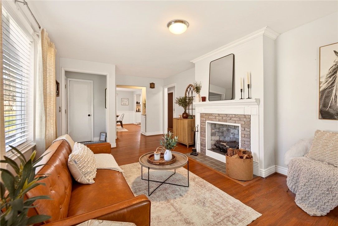 333 Brandon Road Irondequoit, NY 14622 - Photo 7 of 31