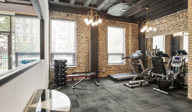 $1,307 | 6026 North Winthrop Avenue, Unit 2D, Chicago, IL 60660