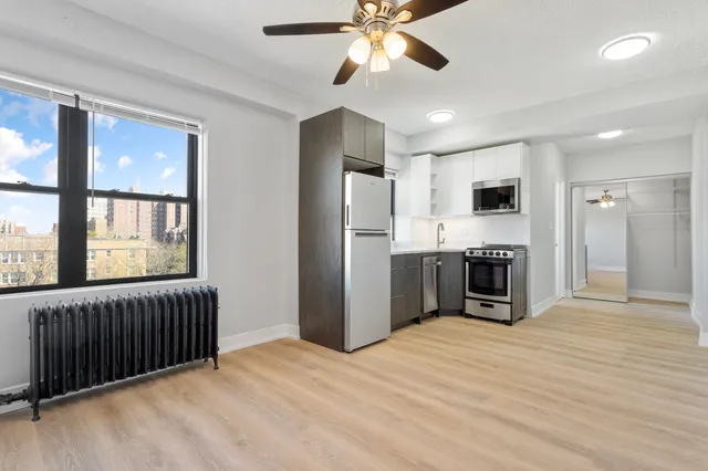 $1,307 | 6026 North Winthrop Avenue, Unit 2D, Chicago, IL 60660