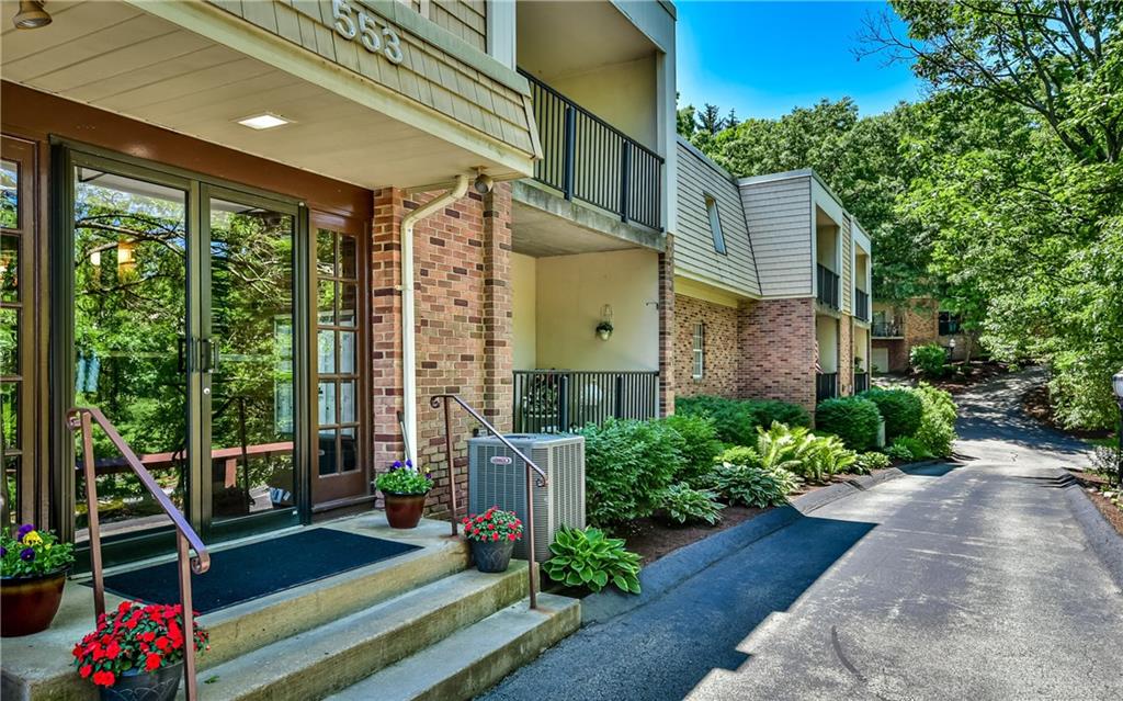 553 Sloop Road, Unit 38 Pittsburgh, PA 15237 - Photo 1 of 22 This beautiful 2 bedroom condominium has been completely updated inside!