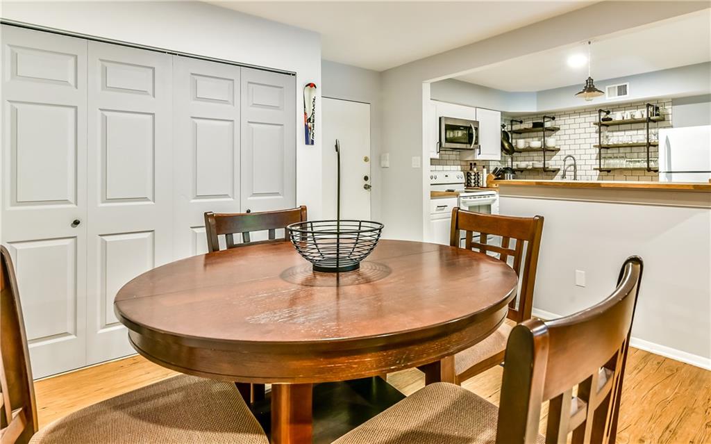 553 Sloop Road, Unit 38 Pittsburgh, PA 15237 - Photo 7 of 22 Dining Room and Large closet with New closet Doors