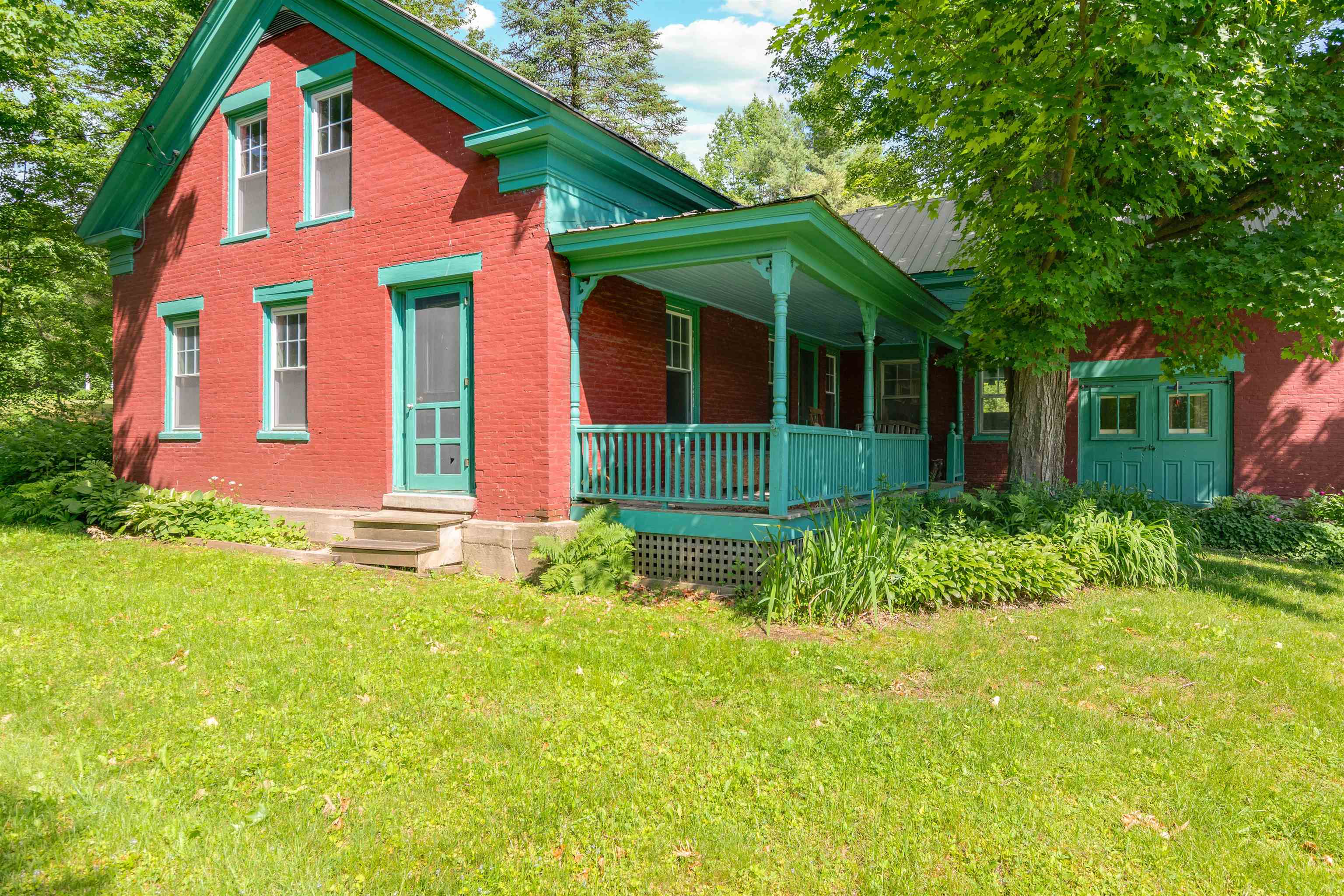 361 Browns Trace Road Jericho, VT 05465 - Photo 2 of 30