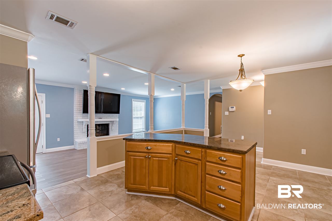 9770 Pleasant Road Daphne, AL 36526 - Photo 10 of 40