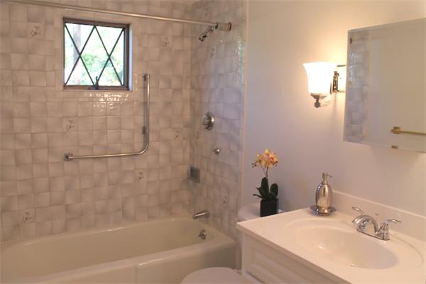 61 Taft Avenue Lexington, MA 02421 - Photo 14 of 24