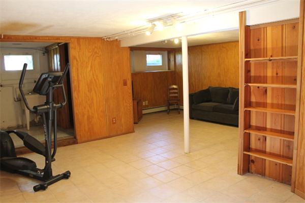 61 Taft Avenue Lexington, MA 02421 - Photo 22 of 24