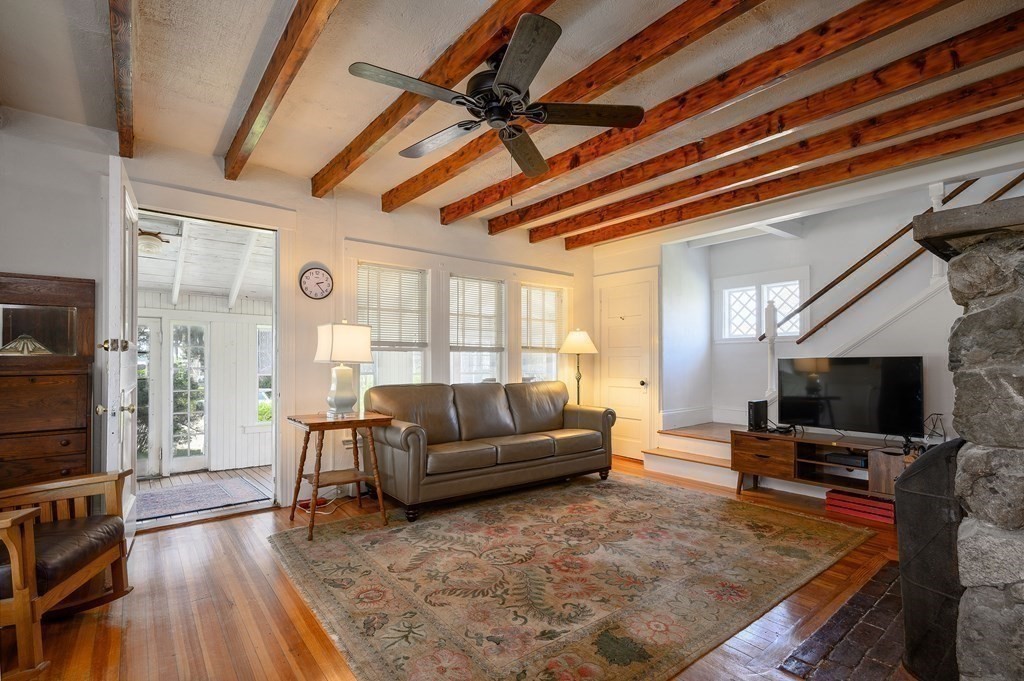 126 Newport Road Hull, MA 02045 - Photo 19 of 41