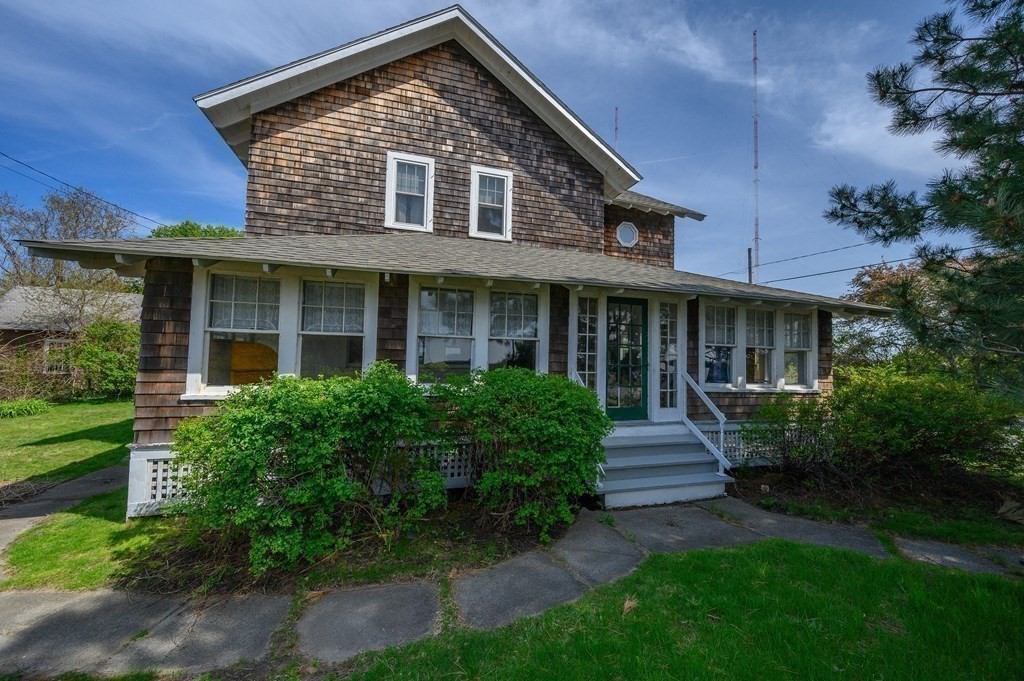 126 Newport Road Hull, MA 02045 - Photo 2 of 41