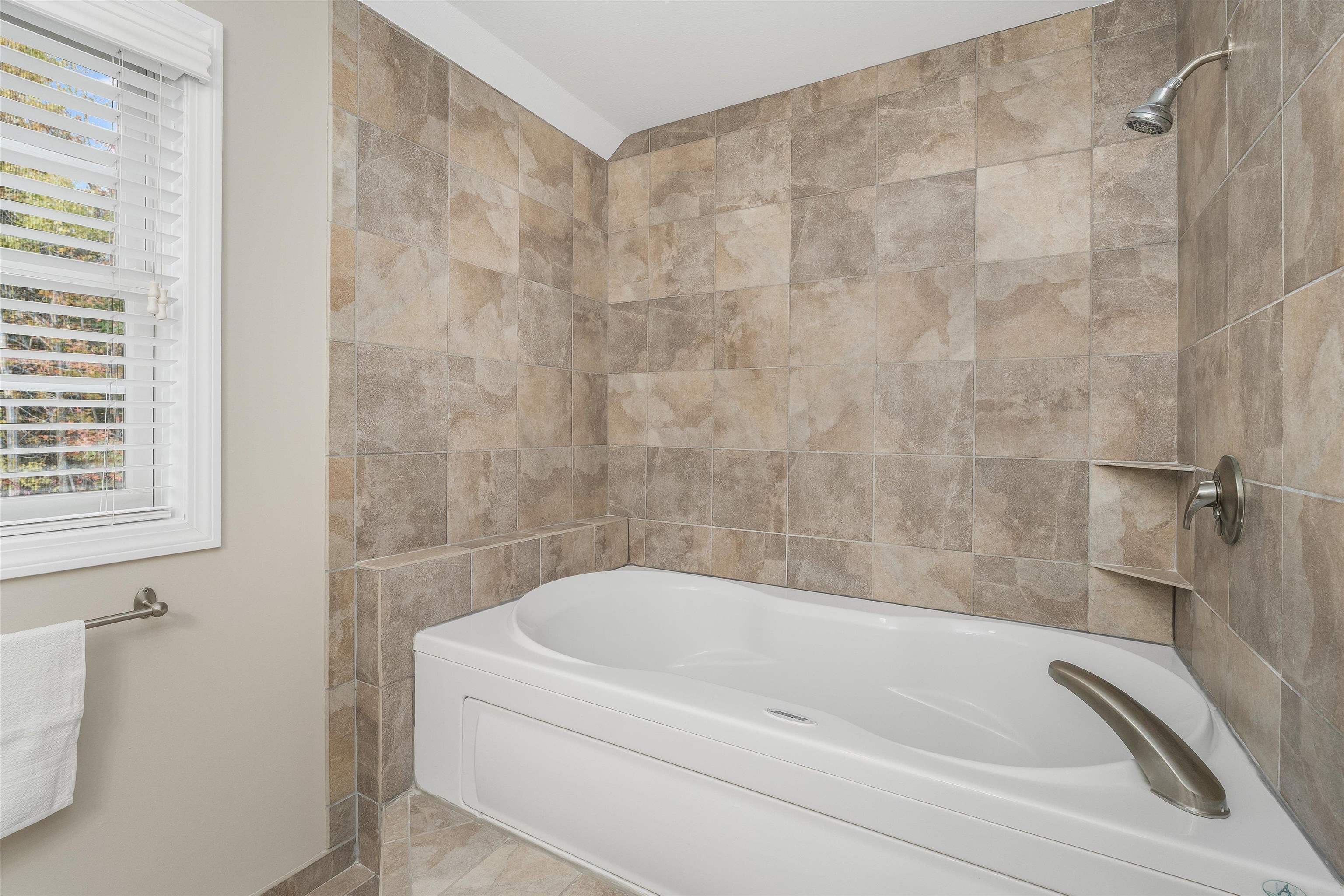 18 Ked Drive Concord, NH 03301 - Photo 23 of 37