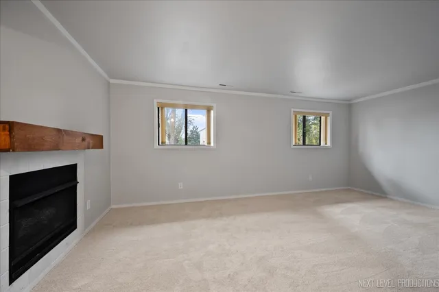 $350,000 | 1009 Sutton Drive, Crystal Lake, IL 60014