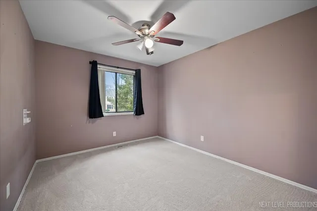 $350,000 | 1009 Sutton Drive, Crystal Lake, IL 60014