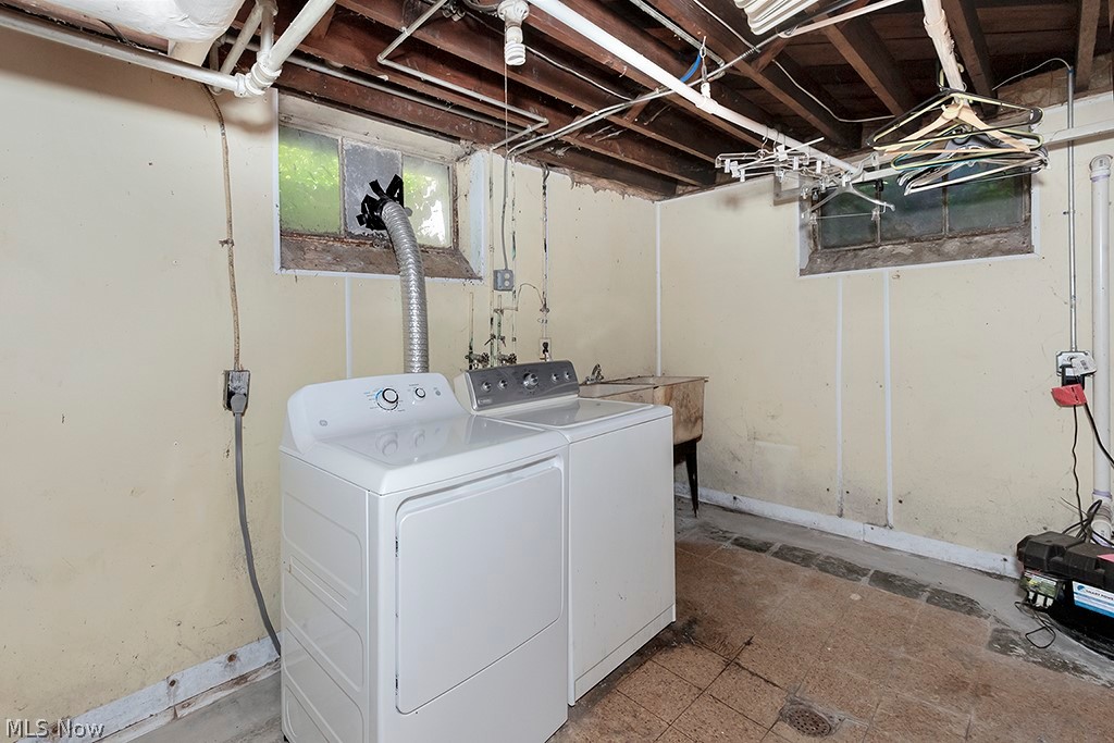 3303 Aberdeen Road Cleveland, OH 44120 - Photo 36 of 43