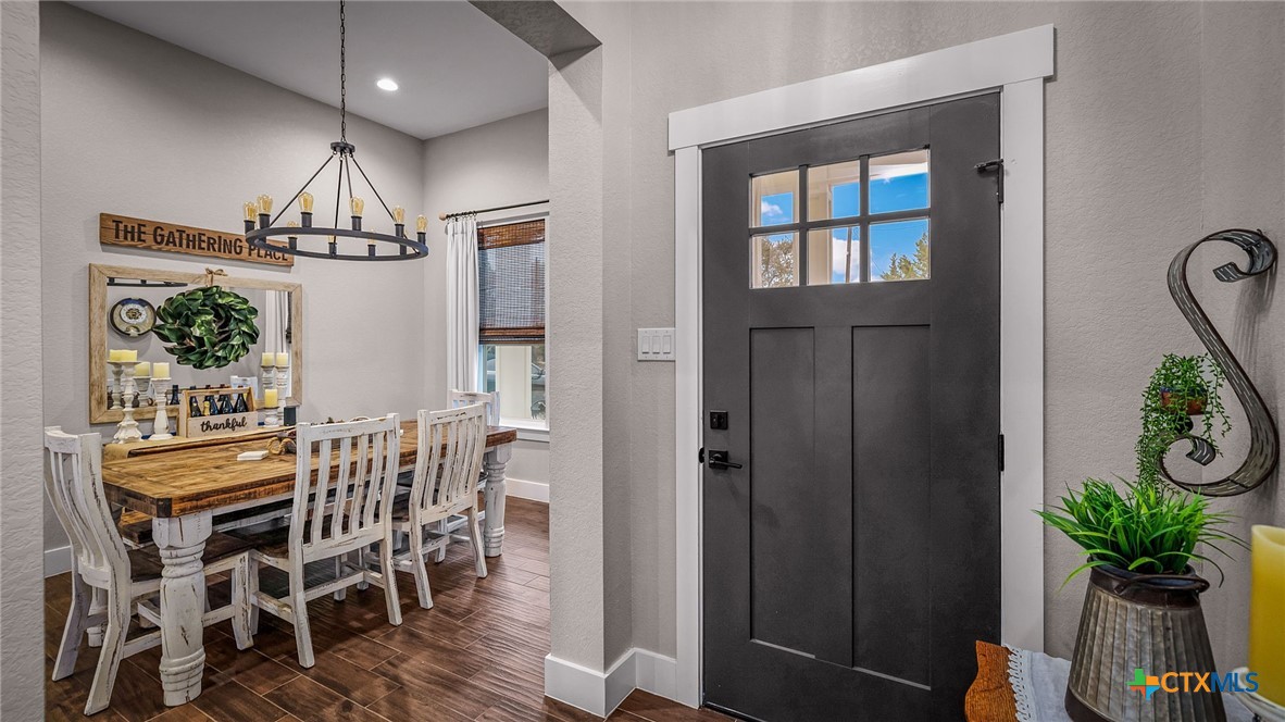 785 Mockingbird Cove Spring Branch, TX 78070 - Photo 2 of 24