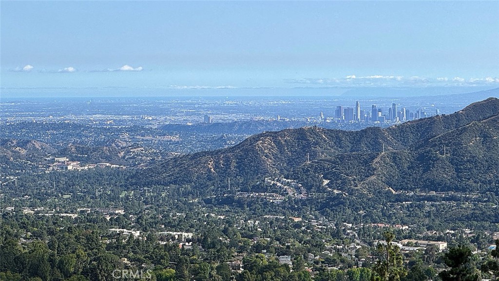 5660 Pine Cone Road La Crescenta, CA 91214 - Photo 37 of 40