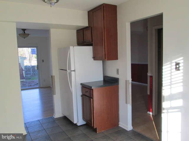 7770 Euclid Way Springfield, VA 22153 - Photo 4 of 28 Kitchen