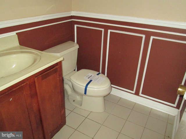 7770 Euclid Way Springfield, VA 22153 - Photo 9 of 28 Bath