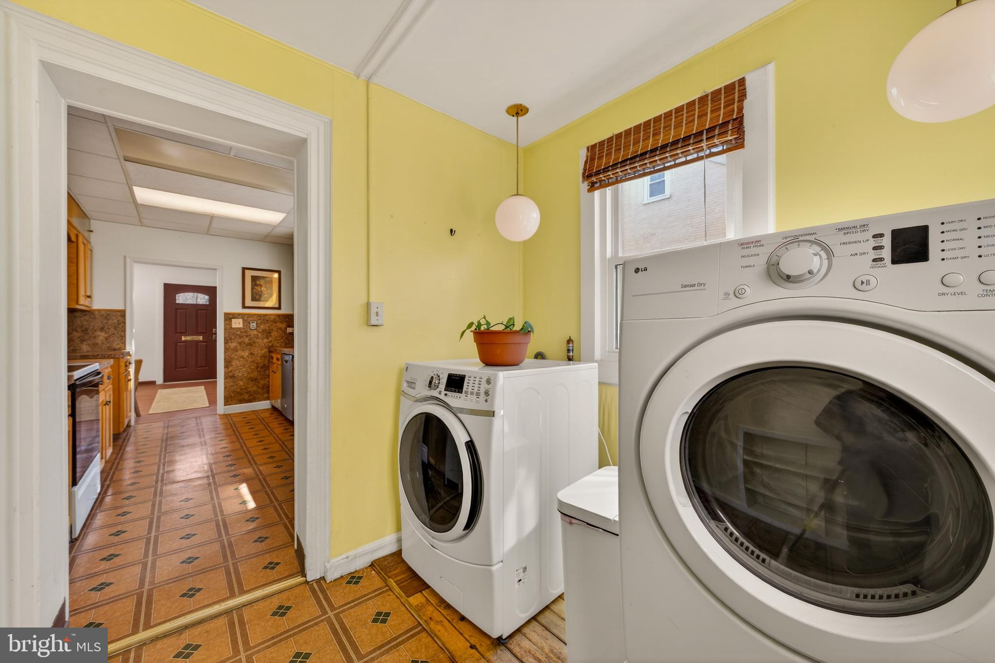 945 Main Street Bethlehem, PA 18018 - Photo 23 of 75