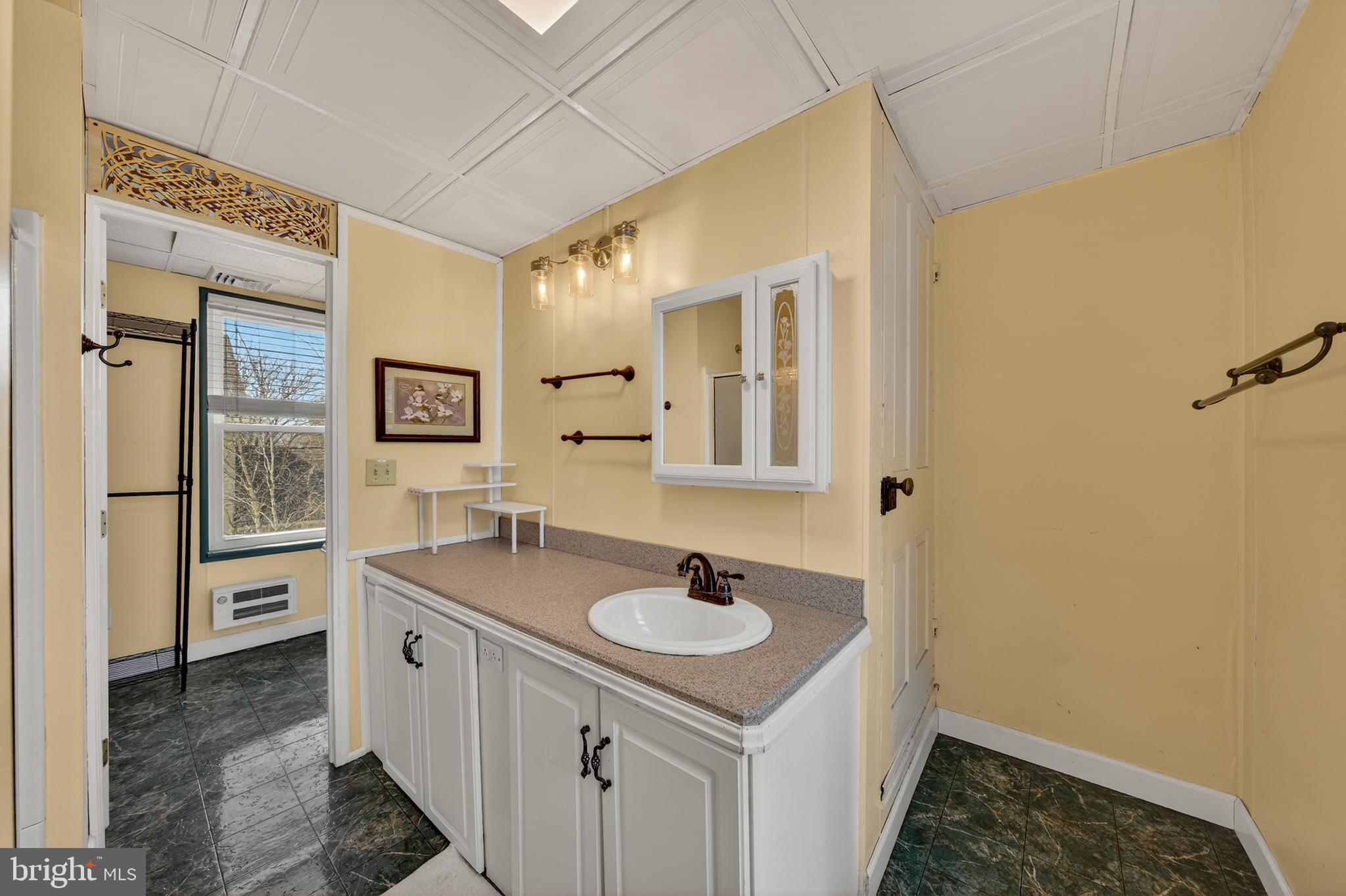 945 Main Street Bethlehem, PA 18018 - Photo 39 of 75