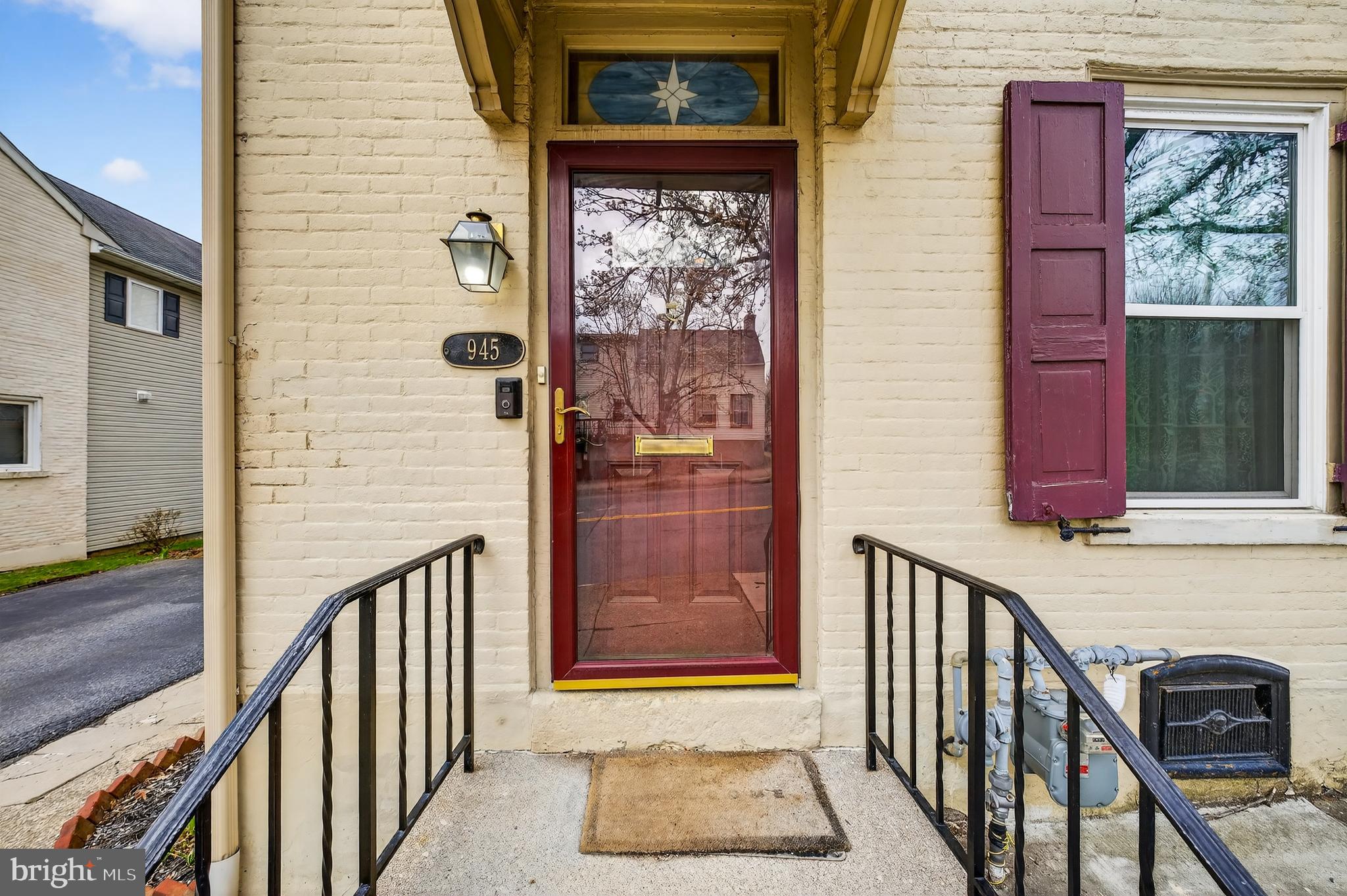 945 Main Street Bethlehem, PA 18018 - Photo 8 of 75