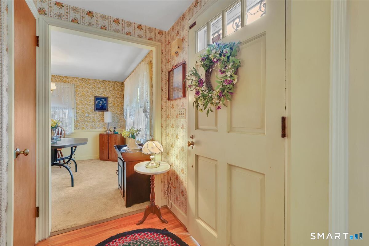 11 Battista Road Manchester, CT 06040 - Photo 4 of 29 Gallery Image 4