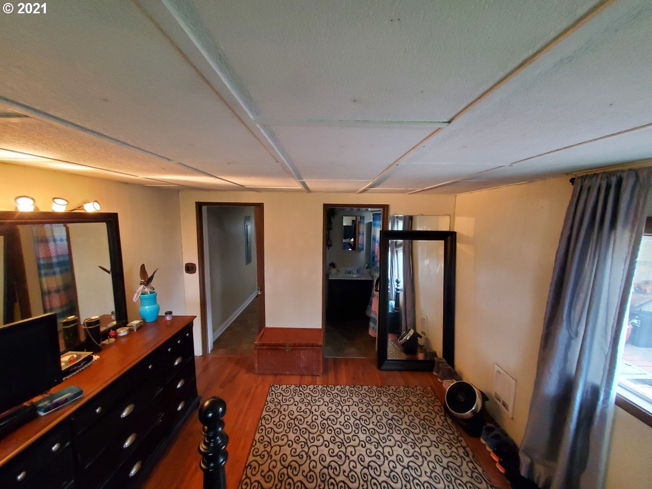 3185 Elmira Road Eugene, OR 97402 - Photo 14 of 30 Gallery Image 14