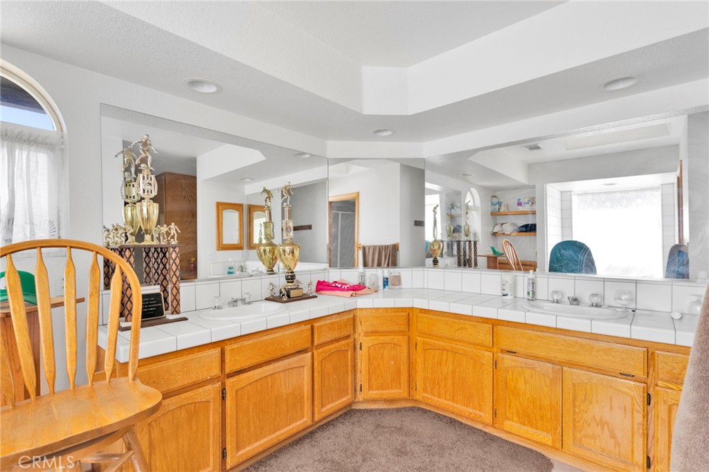 10276 Aster Road Oak Hills, CA 92344 - Photo 27 of 67