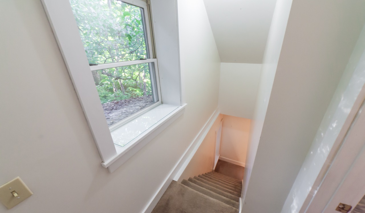 4470 Covered Bridge Road Nashville, IN 47448 - Photo 13 of 36 Gallery Image 13