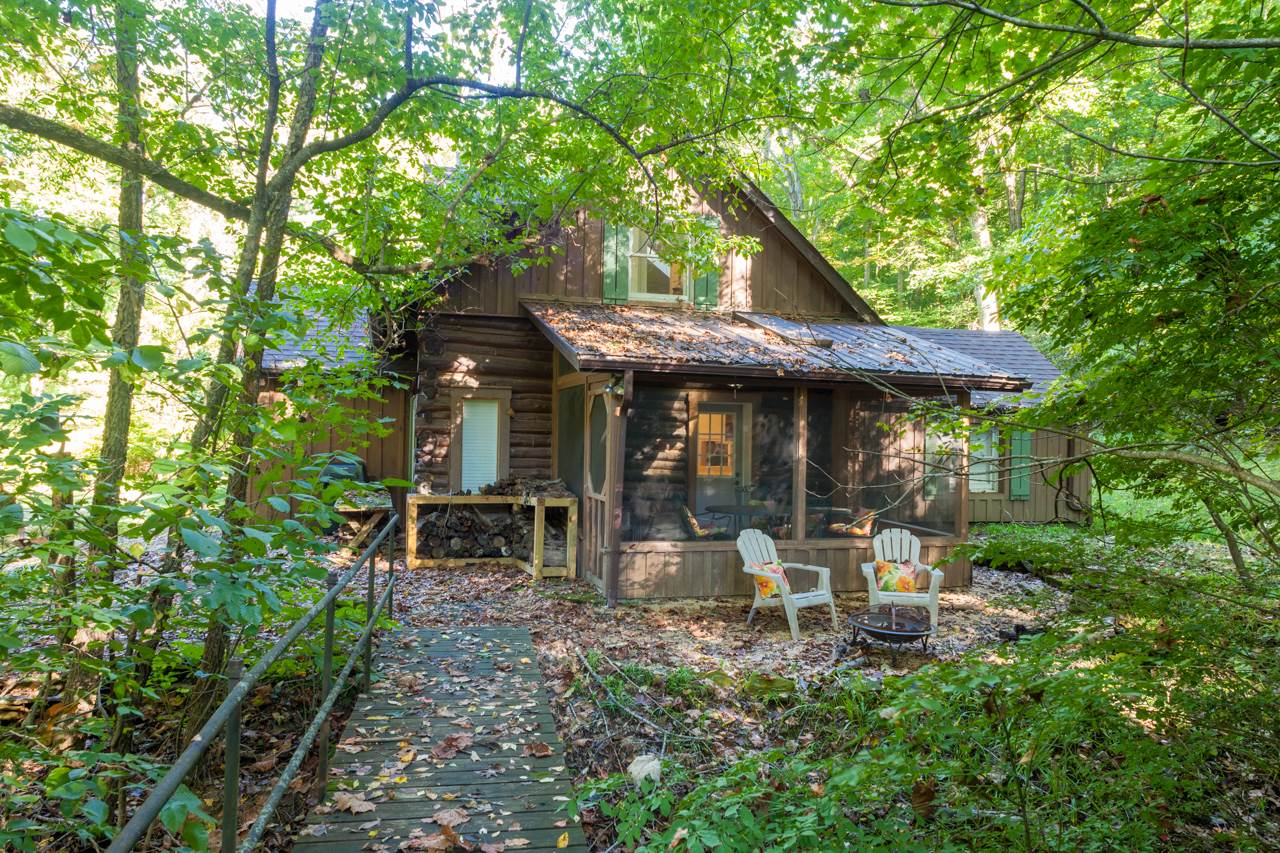 4470 Covered Bridge Road Nashville, IN 47448 - Photo 4 of 36 Gallery Image 4