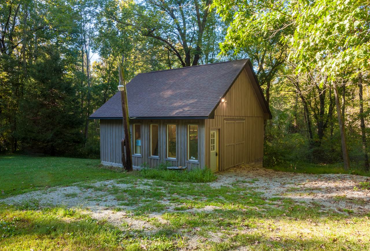 4470 Covered Bridge Road Nashville, IN 47448 - Photo 34 of 36 Gallery Image 34
