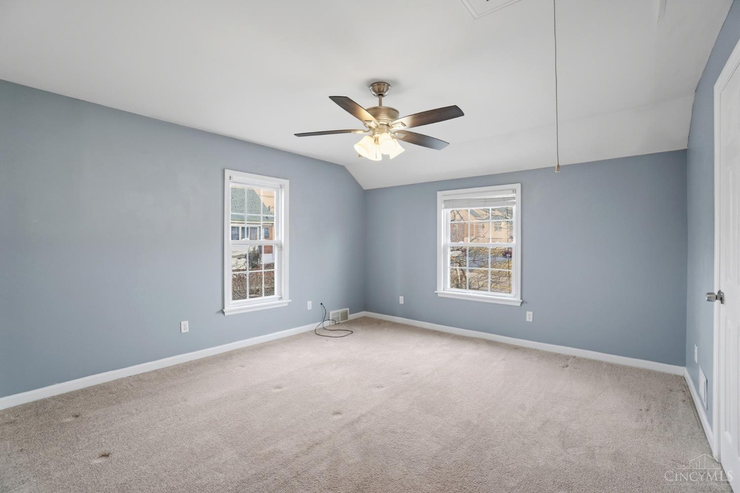 5635 Euclid Road Cincinnati, OH 45236 - Photo 24 of 35 Gallery Image 24
