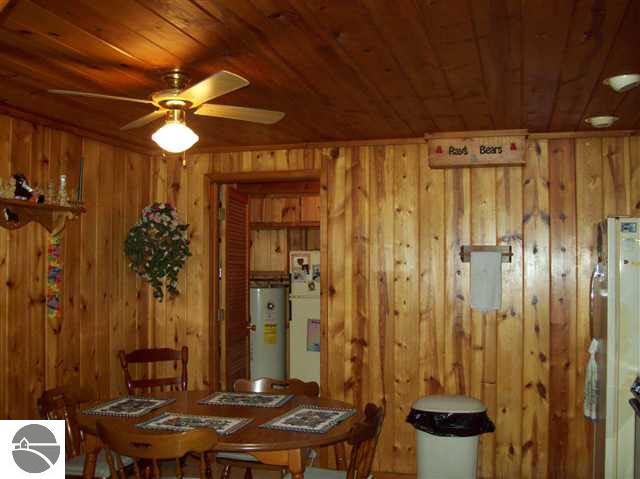 467 Abbott Road Rose City, MI 48654 - Photo 4 of 7 1752235-3.JPG