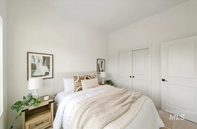 $599,000 | 2044 South Mackinnon Lane, Boise, ID 83706