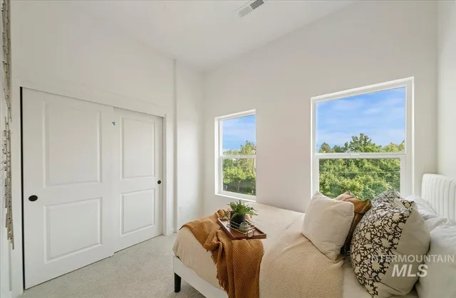 $599,000 | 2044 South Mackinnon Lane, Boise, ID 83706