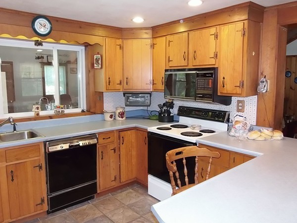 30 G H Wilson Road Spencer, MA 01562 - Photo 6 of 19 Gallery Image 6