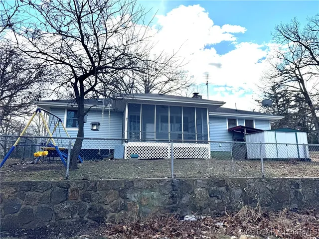 $229,500 | 30289 Bullock Drive, Gravois Mills, MO 65037