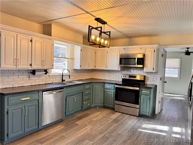 $229,500 | 30289 Bullock Drive, Gravois Mills, MO 65037