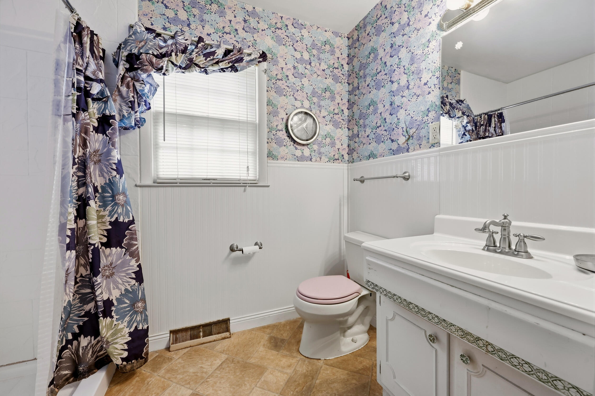 1715 Harrogate Road Lexington, KY 40505 - Photo 15 of 30 1715 Harrogate 014