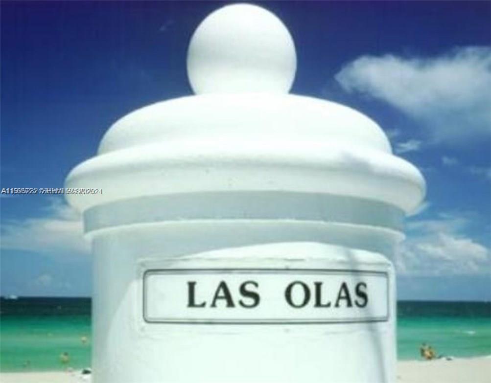 241 Southeast 9th Avenue, Unit 106 Pompano Beach, FL 33060 - Photo 19 of 19 a close up of a mirror