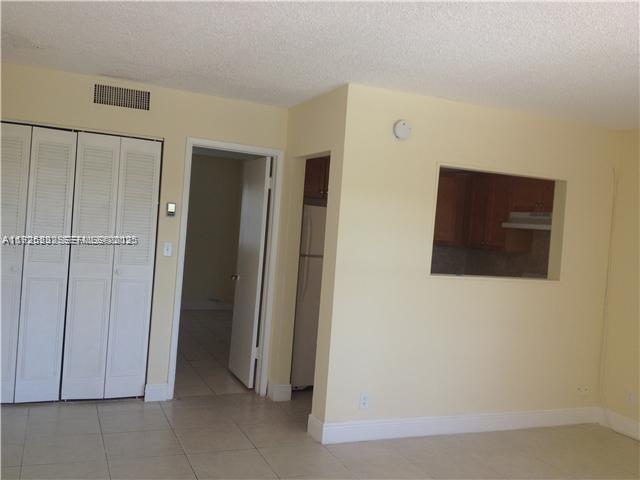 241 Southeast 9th Avenue, Unit 106 Pompano Beach, FL 33060 - Photo 5 of 19