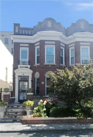 $978,000 | 8 Martense Court | Flatbush