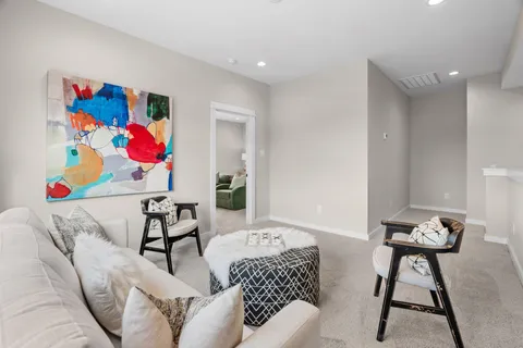 $369,900 | 5917 Wheatley Holw Lane, Houston, TX 77091