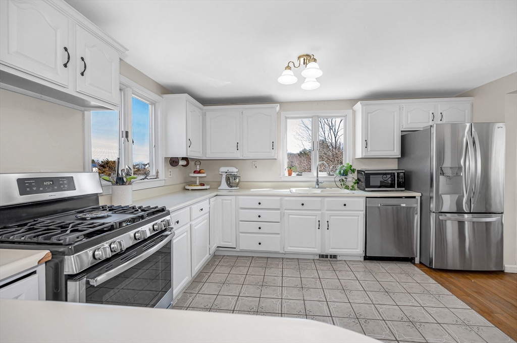 5 Silver Ledge Road Newbury, MA 01951 - Photo 7 of 36