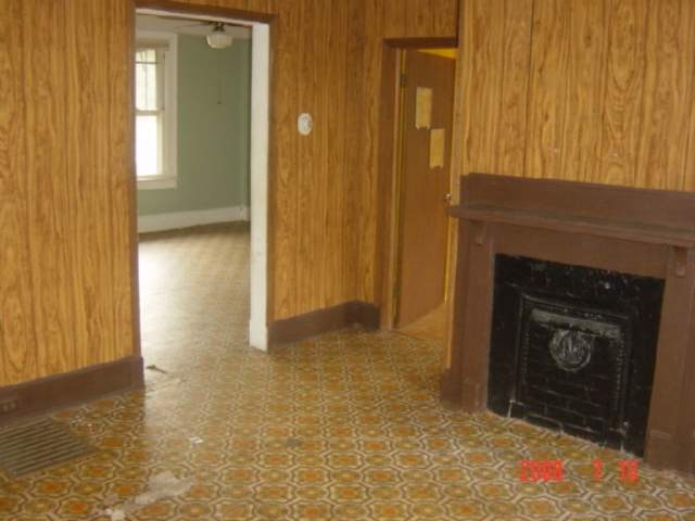 13 10th Street Greer, SC 29651 - Photo 6 of 6 Gallery Image 6