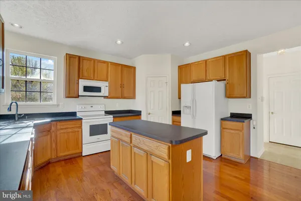$425,000 | 650 Clydesdale Drive, York, PA 17402