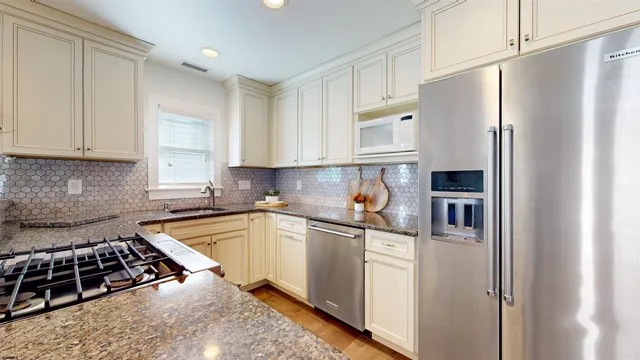 $629,000 | 28 East New York Avenue, Somers Point, NJ 08244