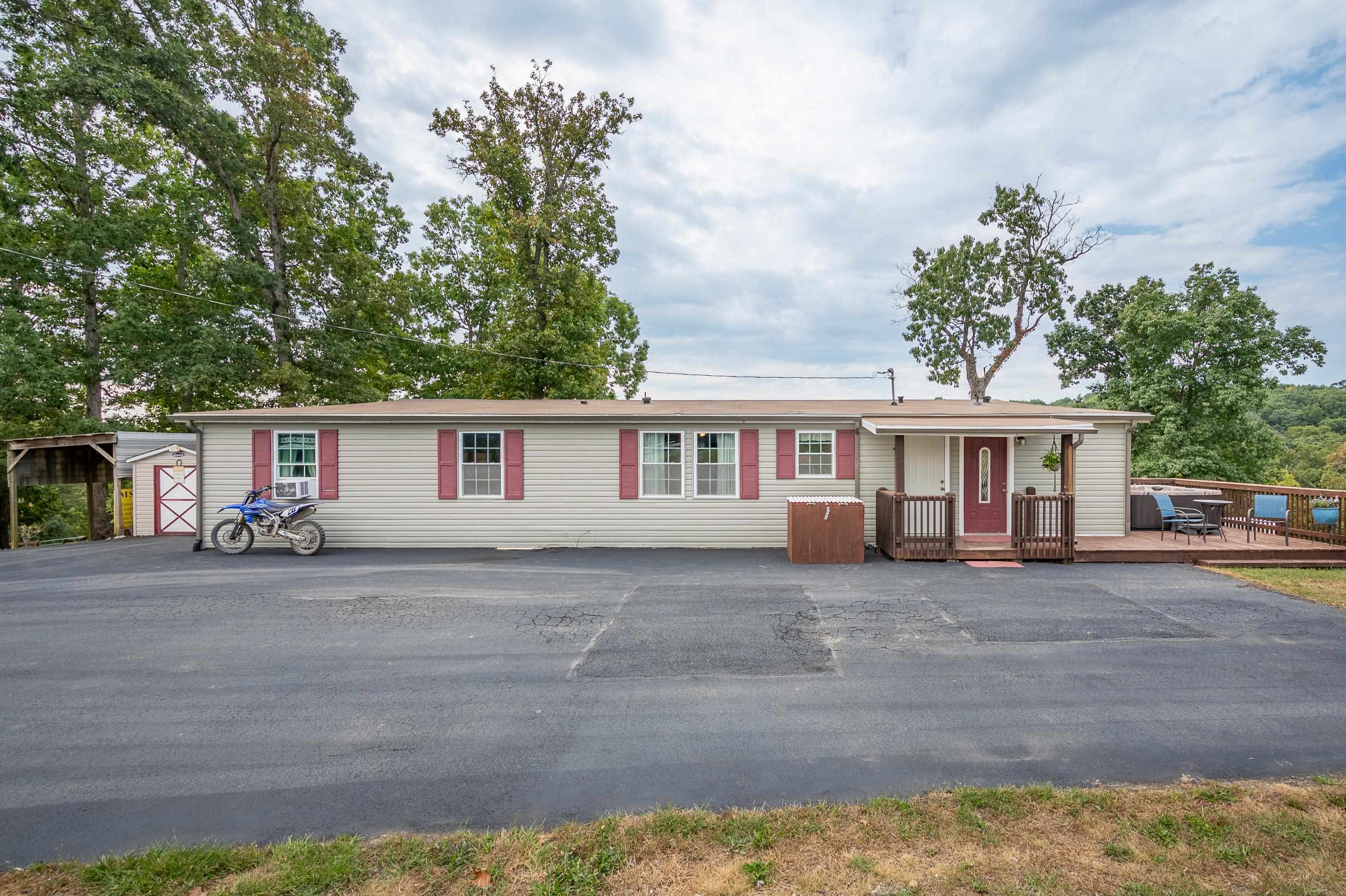 6007 Thornton Road Dublin, VA 24084 - Photo 4 of 105 Gallery Image 4