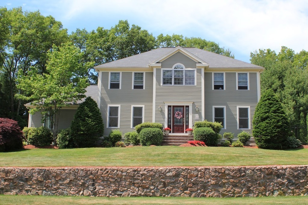 5 Sgt Roode Lane Middleton, MA 01949 - Photo 3 of 30